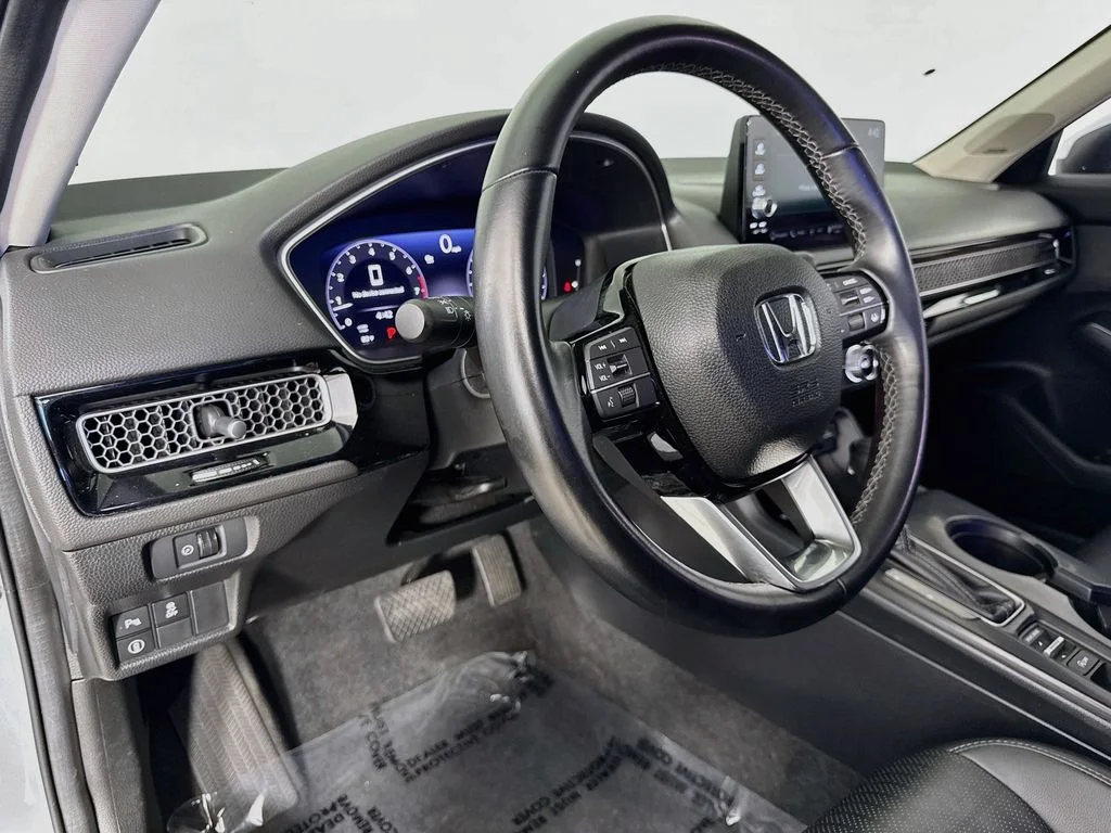 Used 2022  Honda Touring image 9