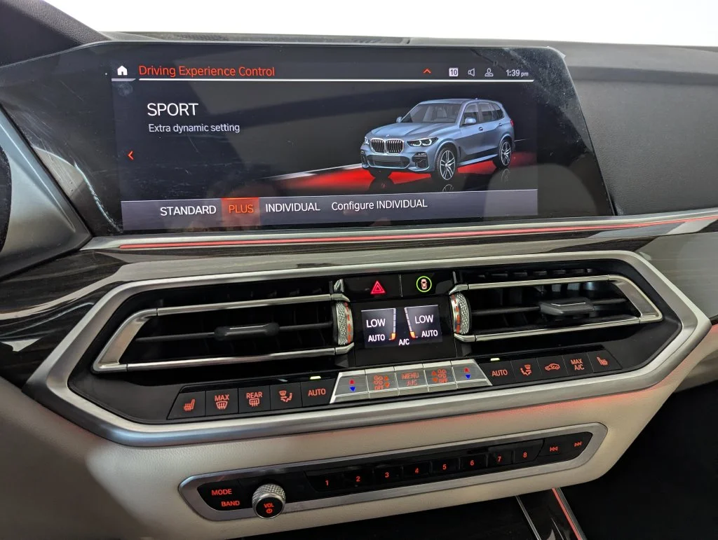 Certified Used 2019 Gray BMW xDrive40i image 40