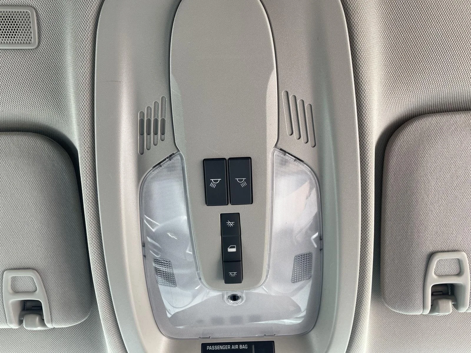Used 2017 Silver Ice Metallic Chevrolet LT image 19