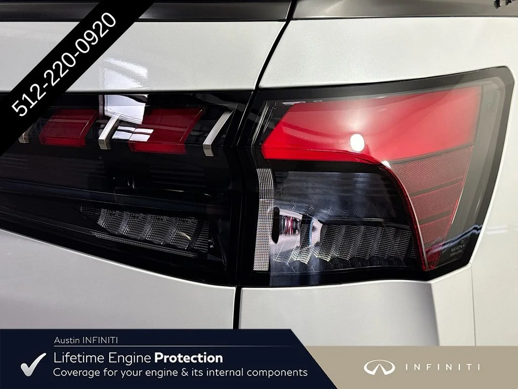 New 2027 2T RADIANT WHIT INFINITI AUTOGRAPH image 37