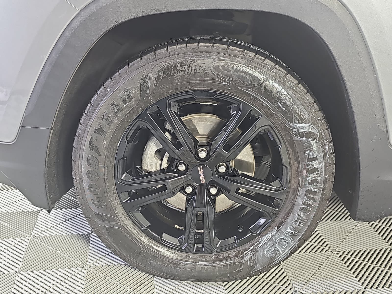 Used 2023 Silver GMC AT4 image 10