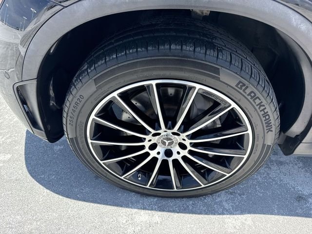 Used 2022 Black Mercedes-Benz GLC 300 image 10