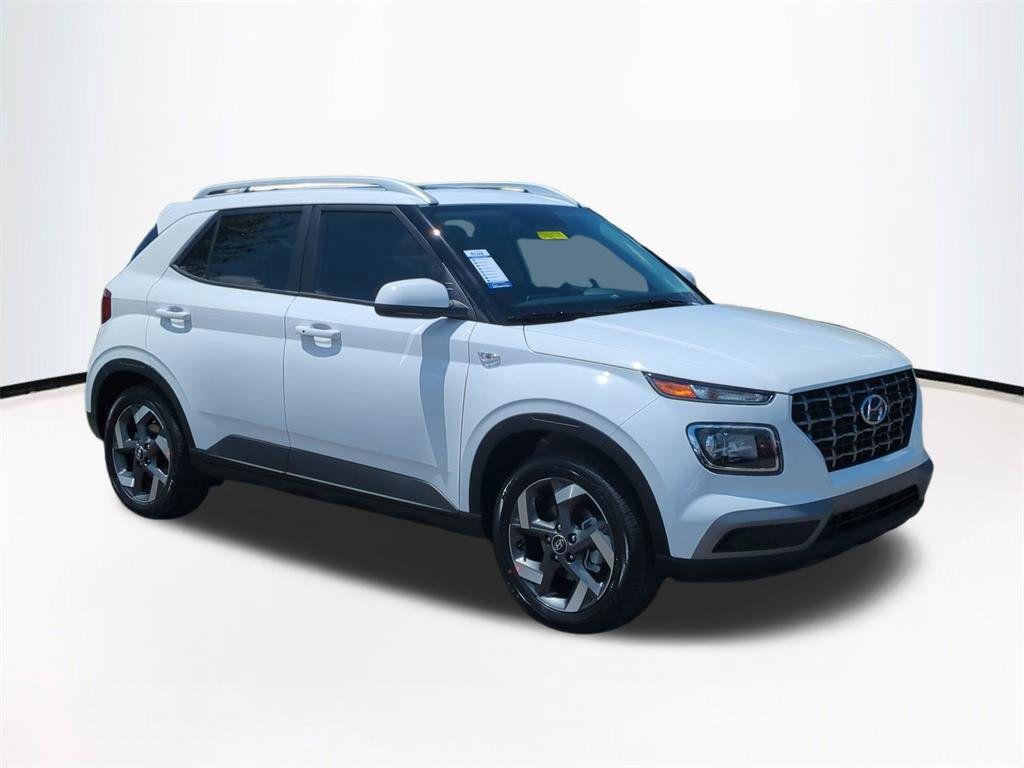 New 2026 White Hyundai SEL image 2