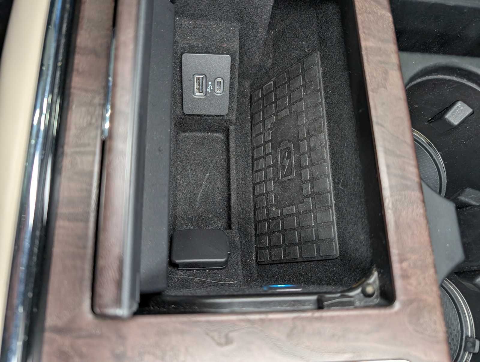 Used 2020 Rhapsody Blue Lincoln Reserve image 33