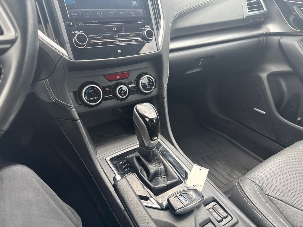 Used 2018 Gray Subaru 2.0i Limited image 25