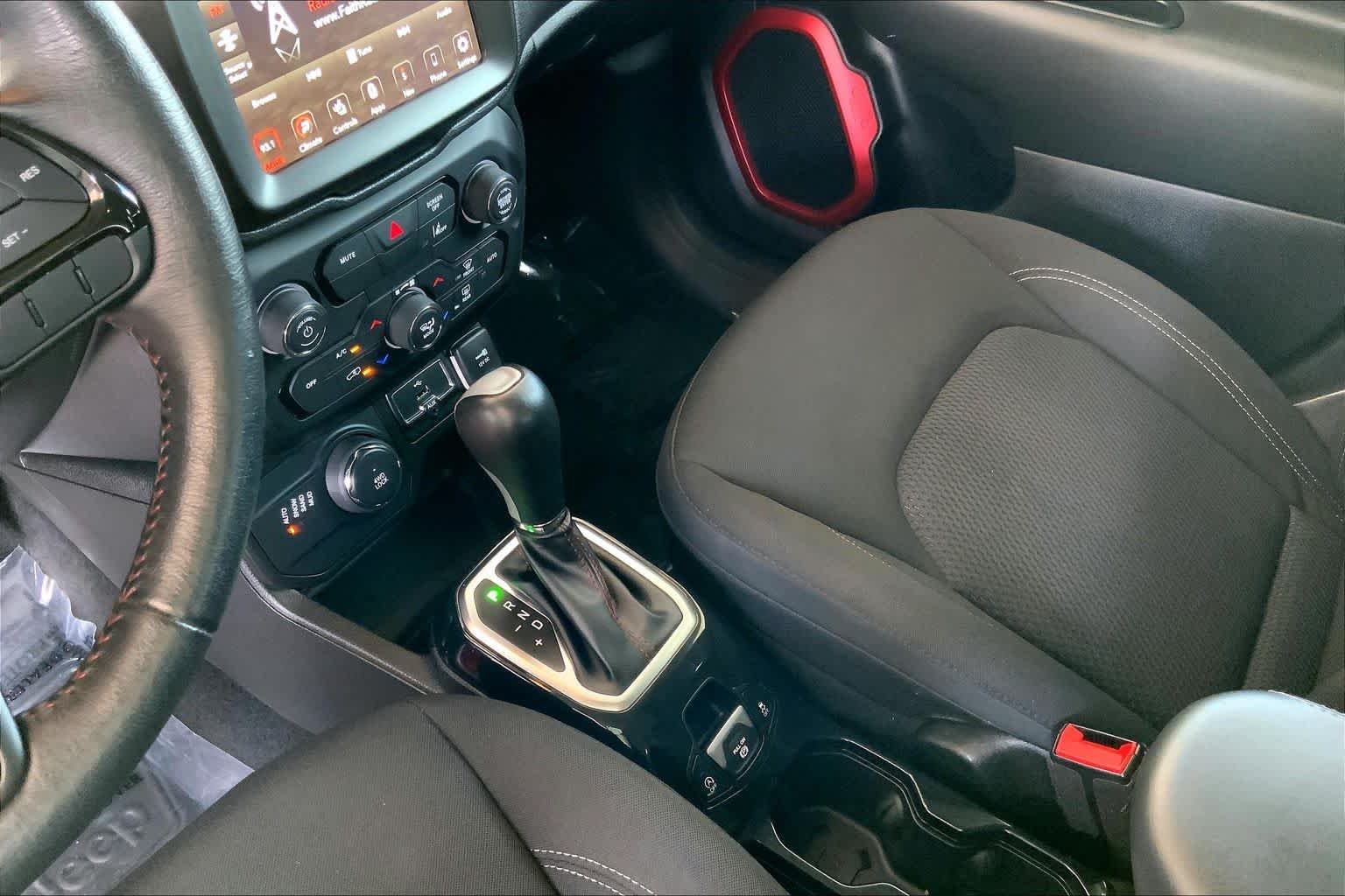Used 2022 Colorado Red Clearcoat Jeep (RED) Edition image 17