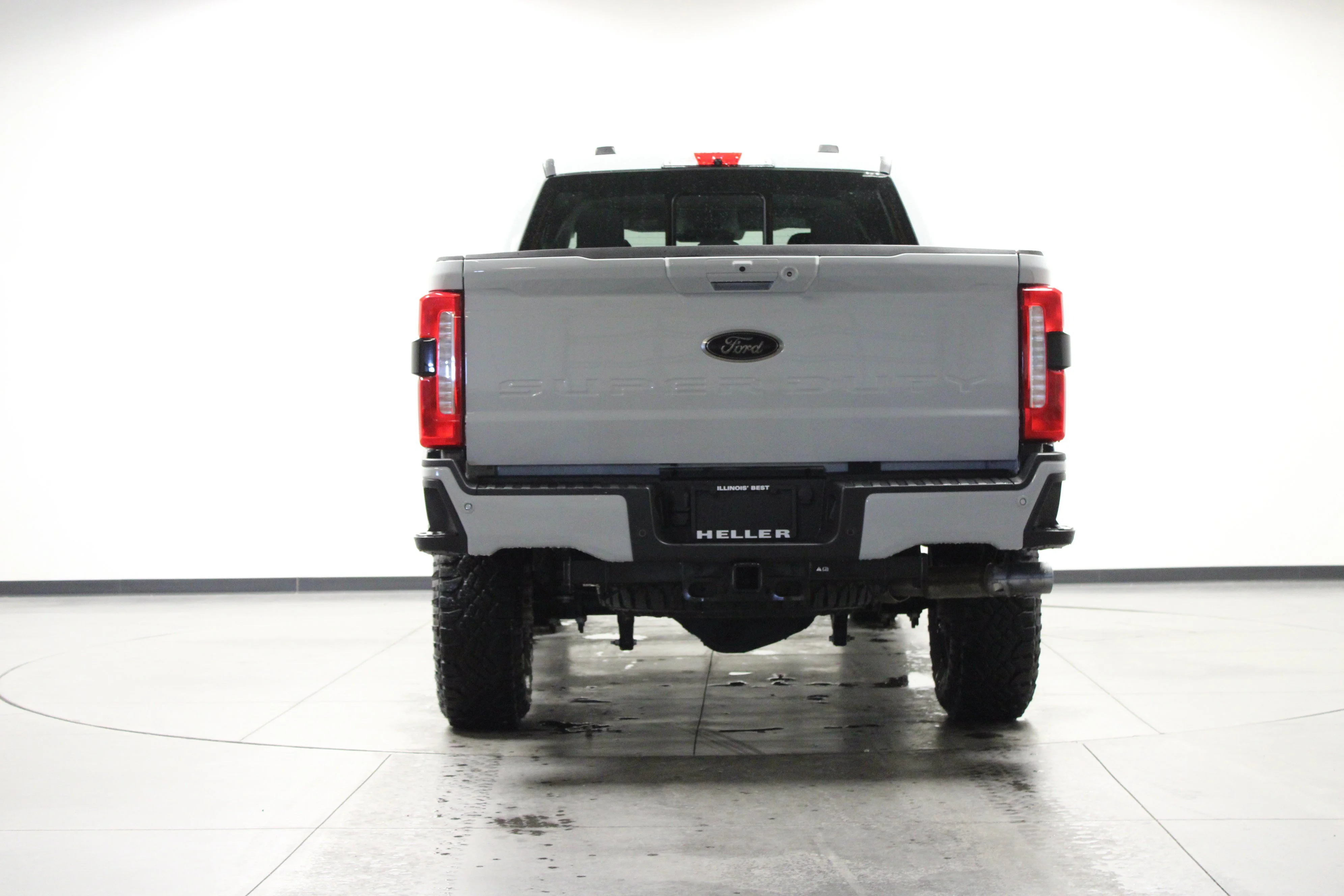 Used 2025 Avalanche Ford XLT image 5