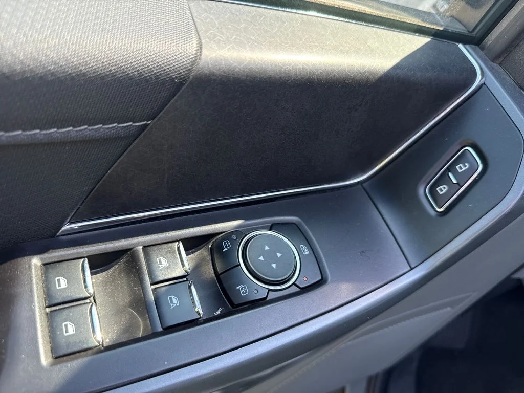 Certified Used 2024 Silver Ford XLT image 20