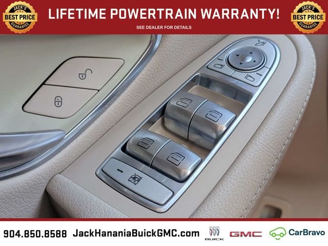 Used 2016 White Mercedes-Benz C 300 image 27