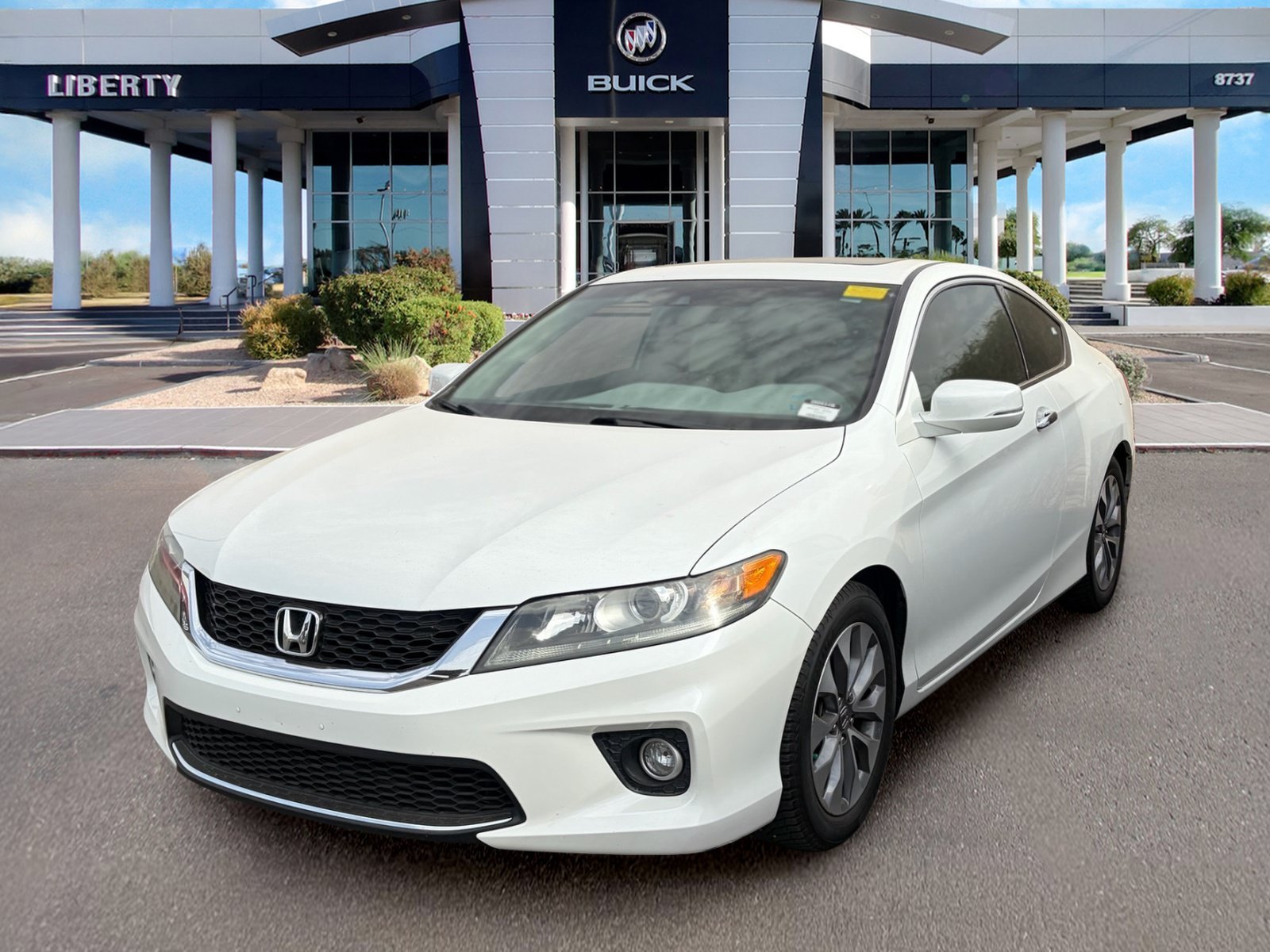 Used 2013  Honda EX-L image 4