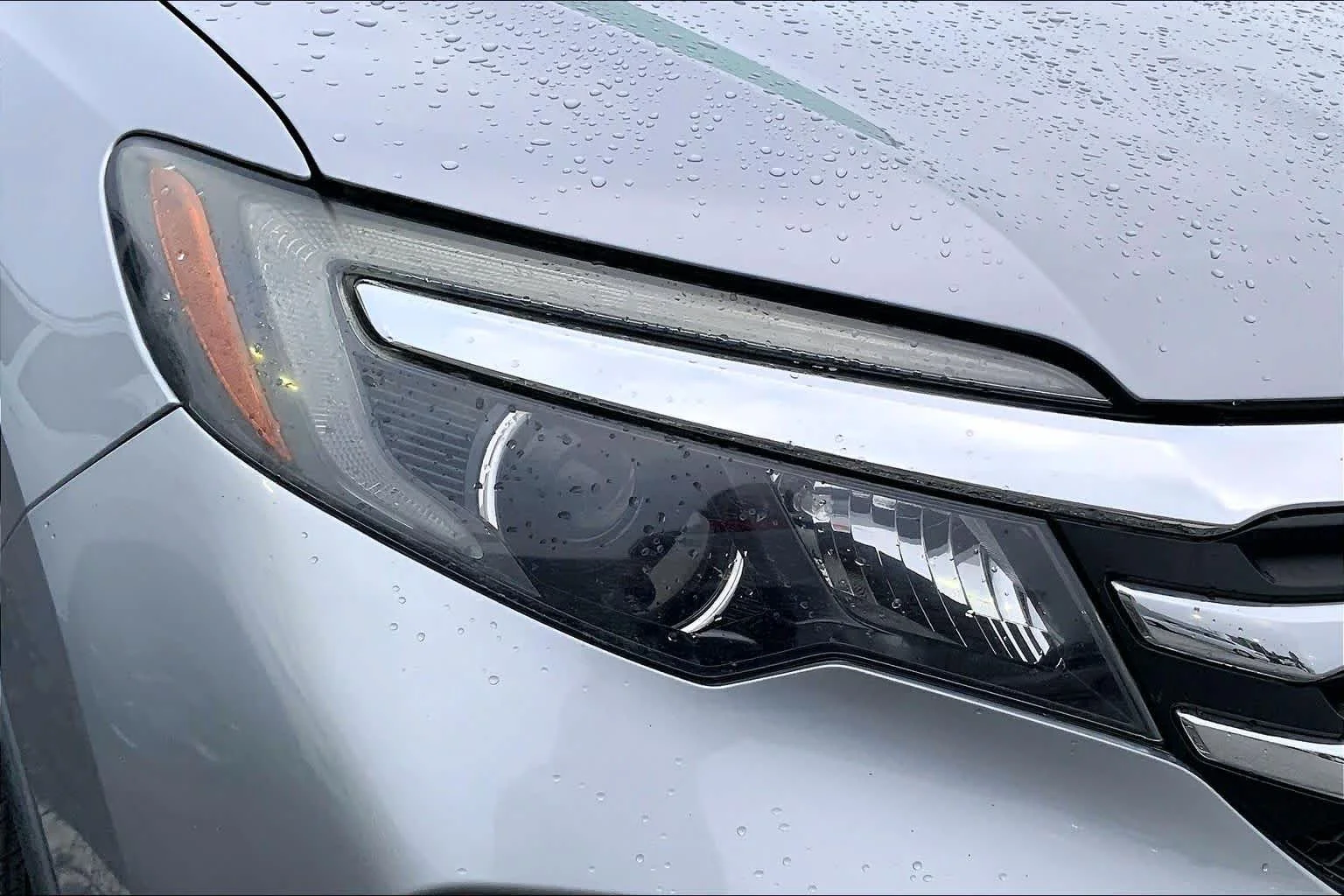 Used 2017 Lunar Silver Metallic Honda EX image 26