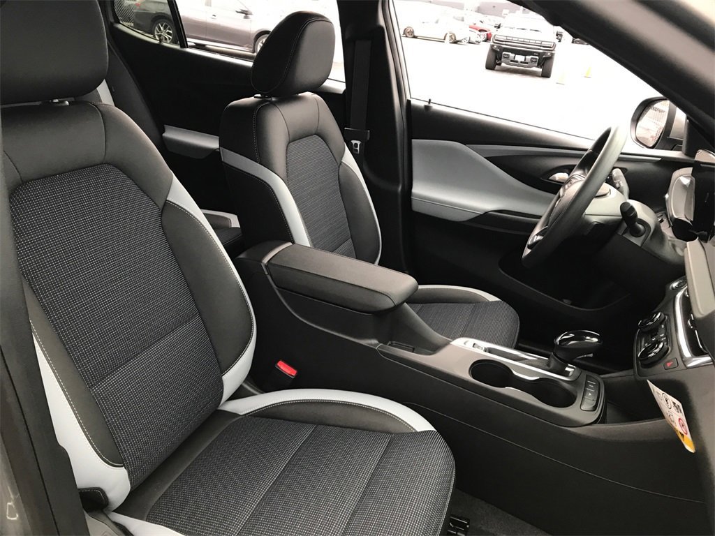 2026 BUICK ENVISTA - Image 34