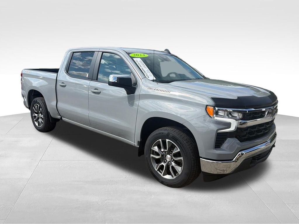 Used 2024 Gray Chevrolet LT image 7