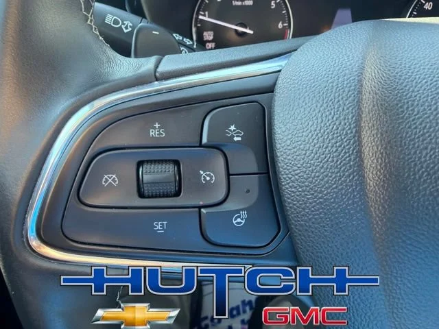 Used 2023 Ebony Twilight Metallic Buick Essence image 29