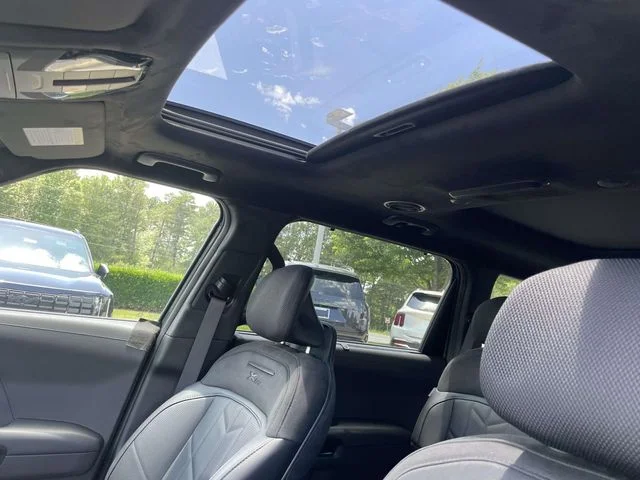 New 2027 Black / Jade Kia X-Line SX Prestige image 24
