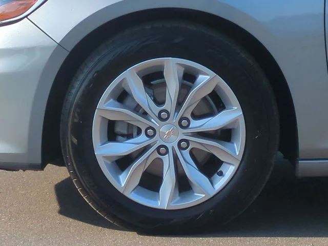 Used 2024 Gray Chevrolet LT image 17