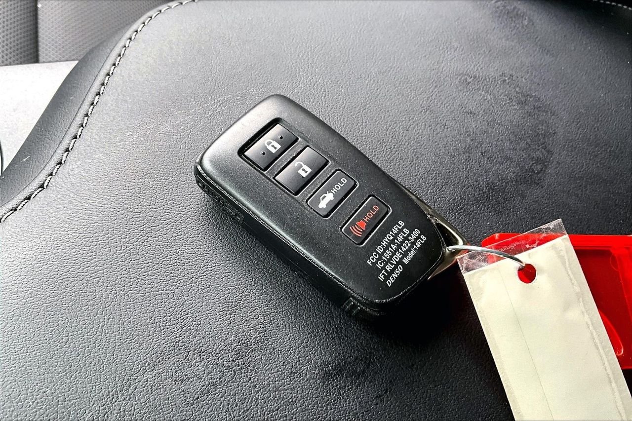 Used 2025 Black Lexus 350 F SPORT Design image 35