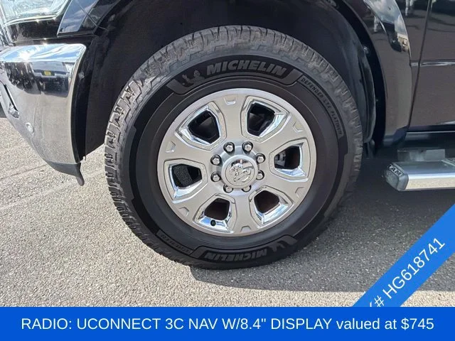 Used 2017 Black Forest Green Pearlcoat Ram Laramie image 4