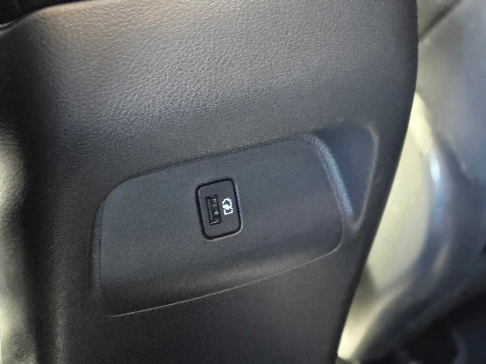 Used 2024 Gun Metallic Nissan SV image 12