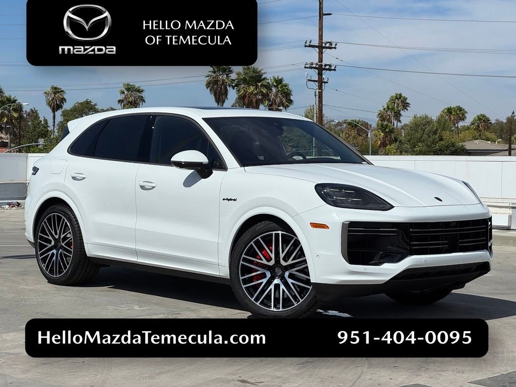 2025 Porsche Cayenne Turbo E-Hybrid