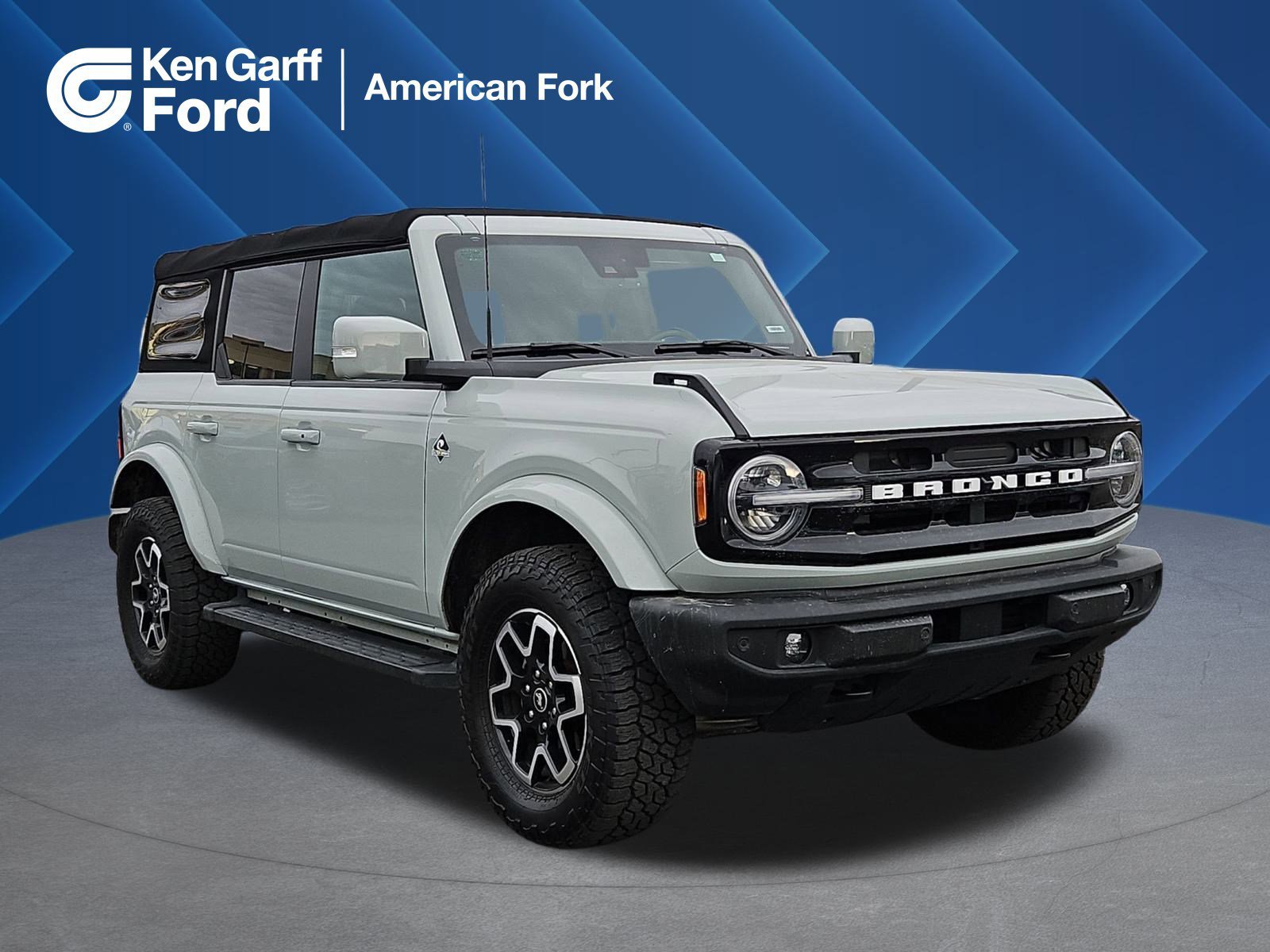 2021 Ford Bronco 4-Door Outer Banks