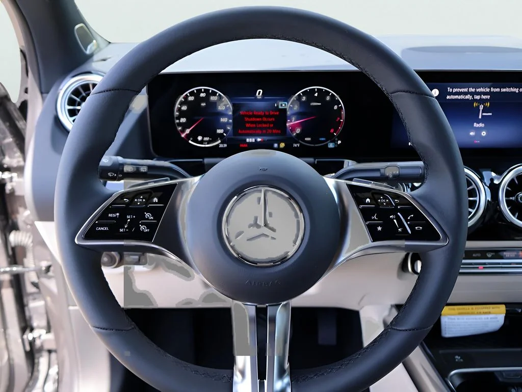Certified Used 2026 Mountain Gray Metallic Mercedes-Benz GLA 250 image 32