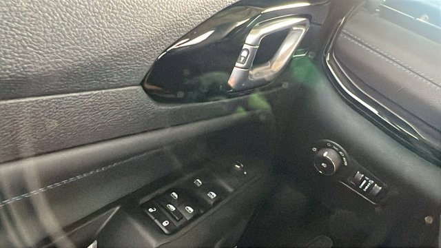 New 2026 Bright White Clearcoat Jeep Limited Altitude image 28
