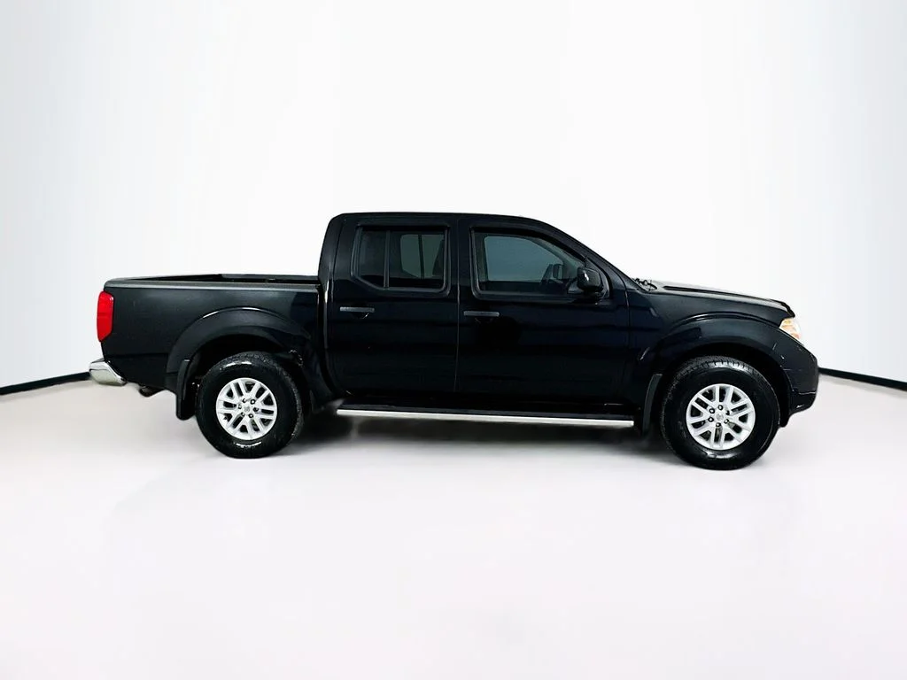 Used 2018 Magnetic Black Nissan SV image 8