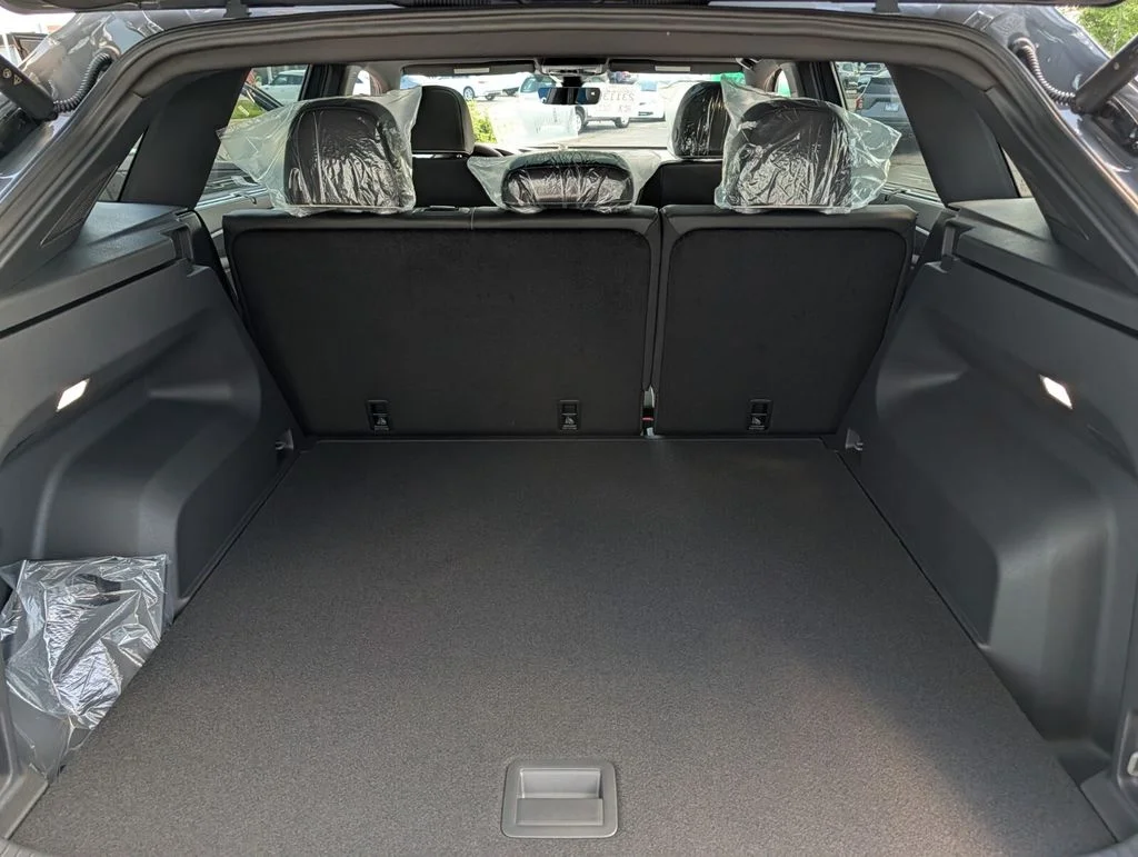 New 2026 Gray Volkswagen 2.0T SEL Premium R-Line image 17
