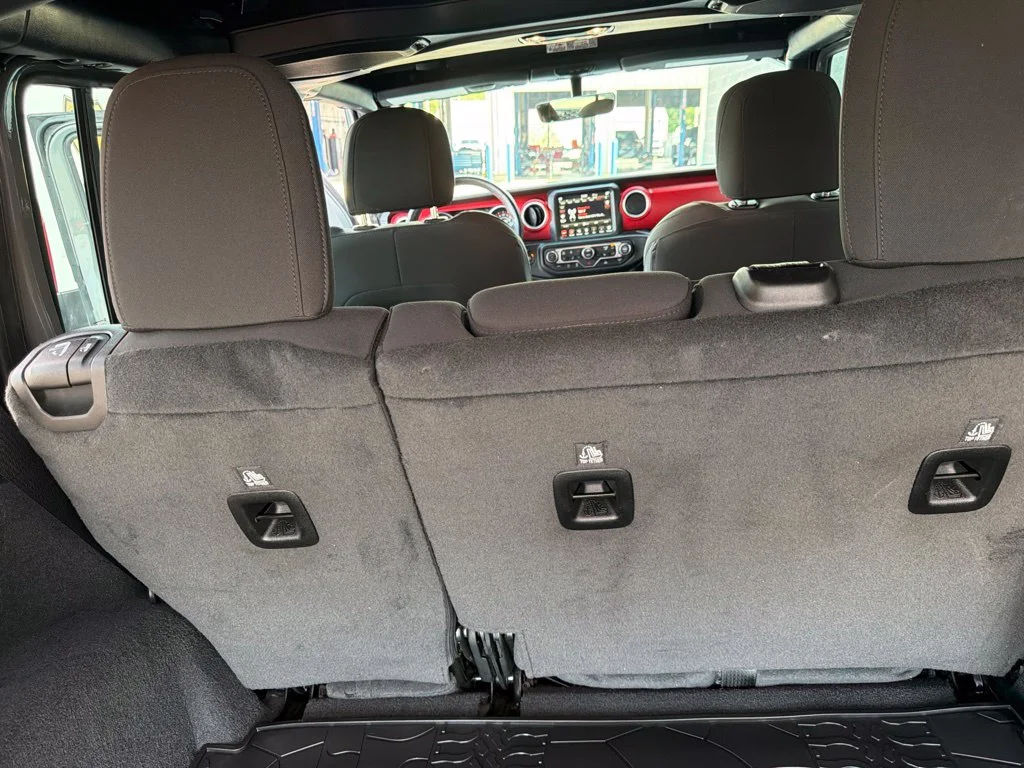 Used 2023 Sting Gray Clearcoat Jeep Rubicon image 14