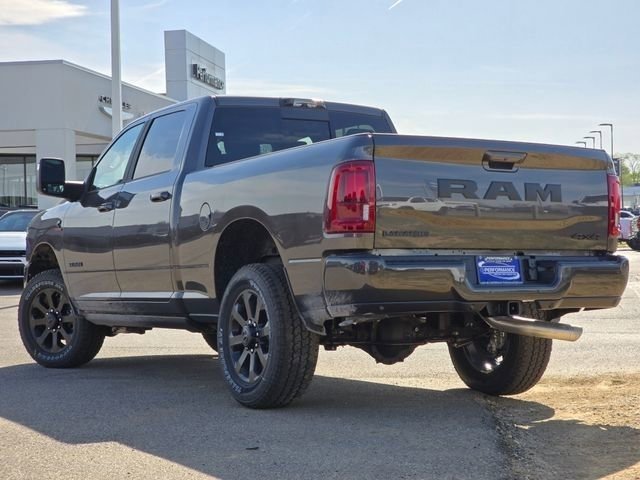 New 2026 Granite Crystal Metallic Clear-Coat Exterior Paint RAM Laramie image 34