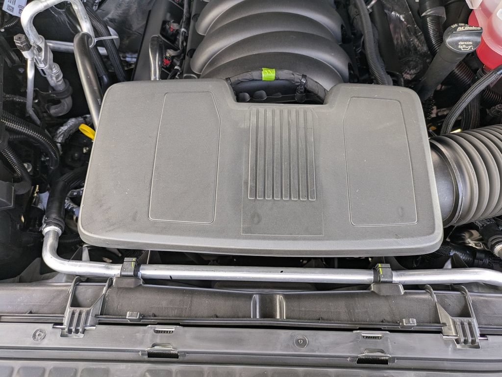 2025 Chevrolet Silverado 1500 LT - Photo 13