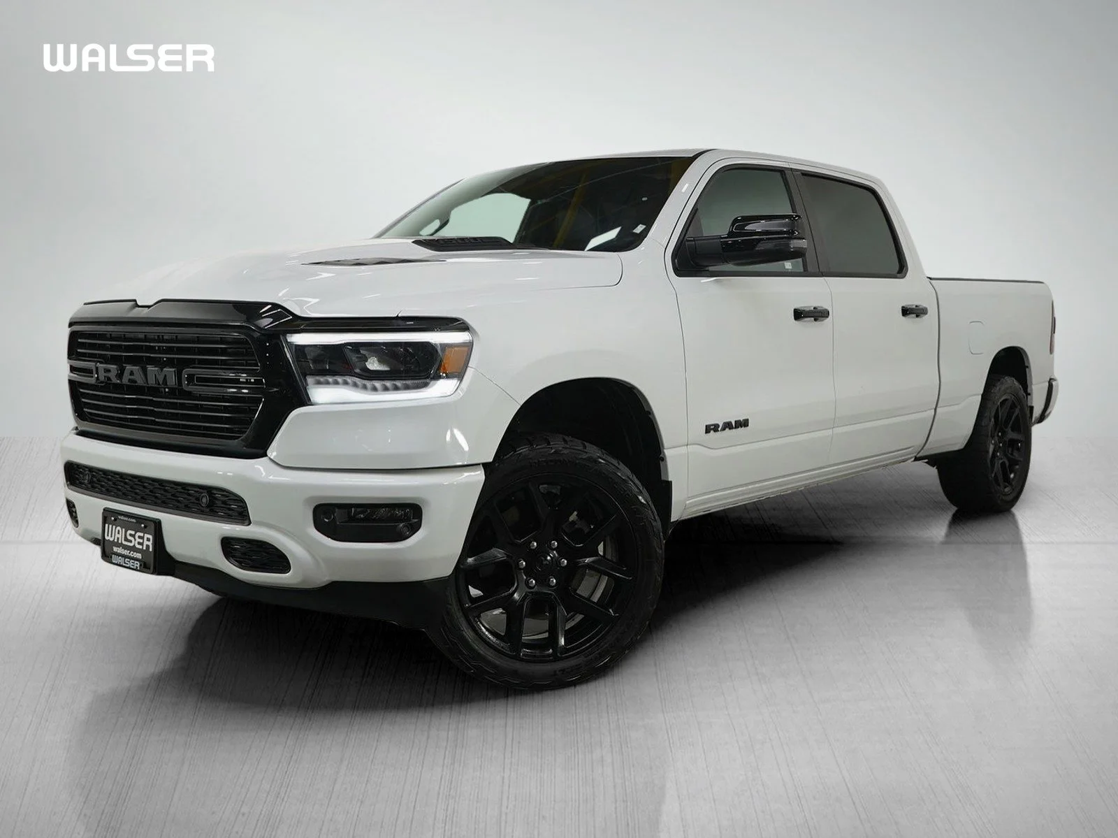 2024 RAM 1500 Laramie 4x4 Crew Cab 6'4's photo