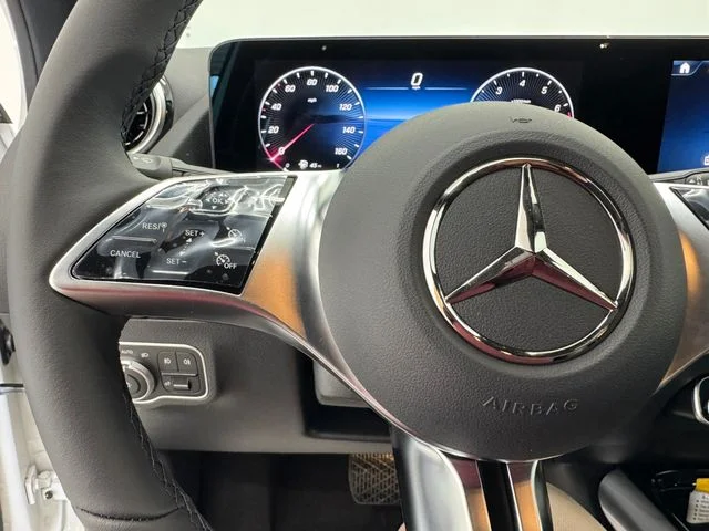 New 2026  Mercedes-Benz GLA 250 image 24