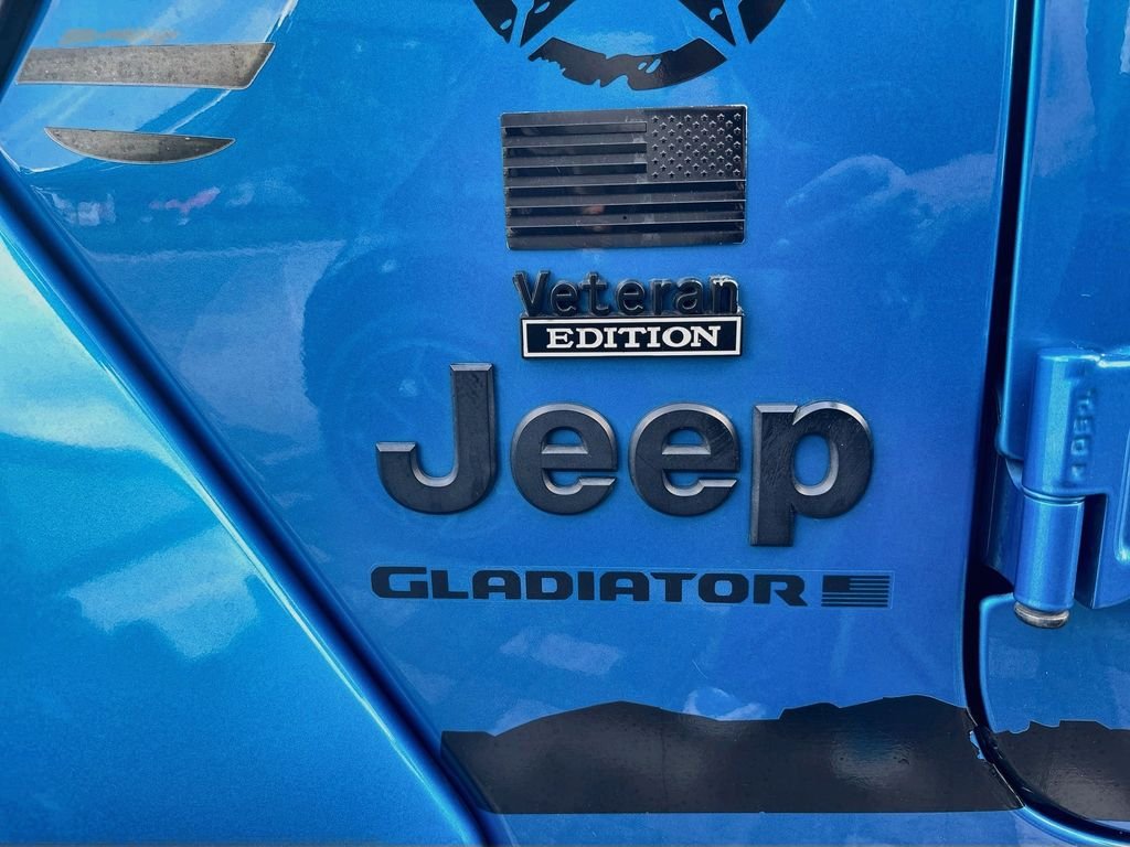 Used 2023 Blue Jeep Sport S image 45