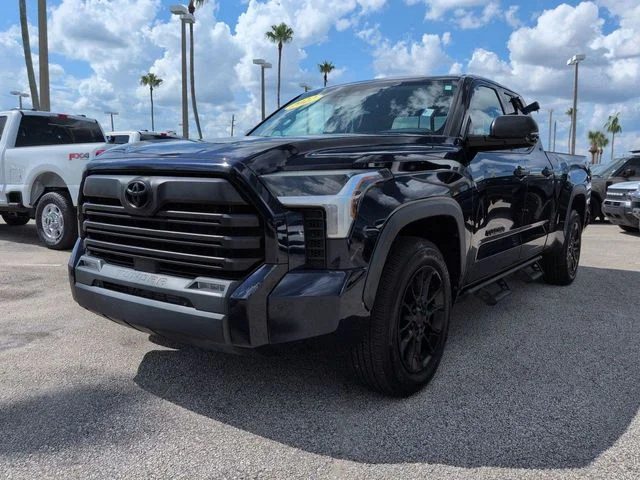 Used 2022  Toyota SR5 image 6