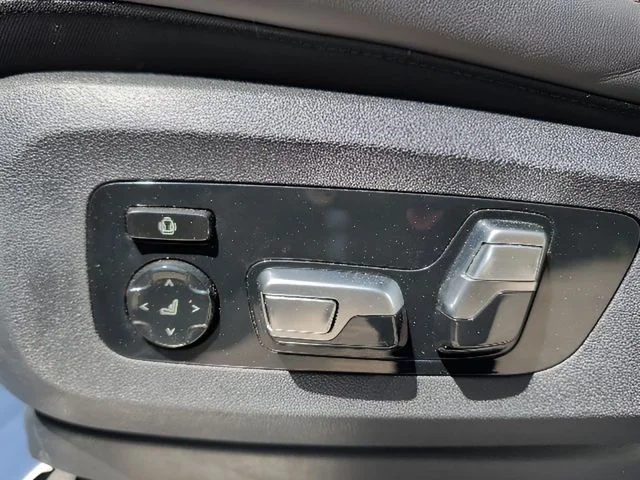 2025 BMW X5 50e - Photo 13
