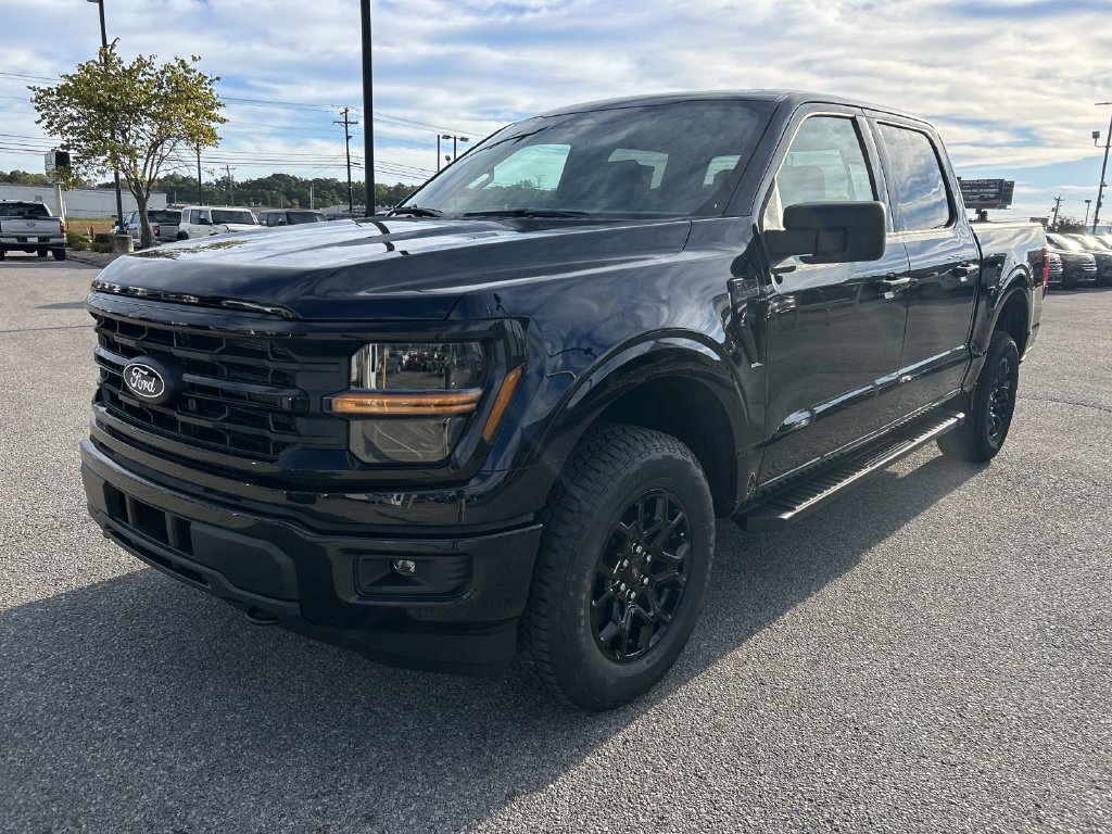 New 2026 Antimatter Blue Metallic Ford XLT image 7