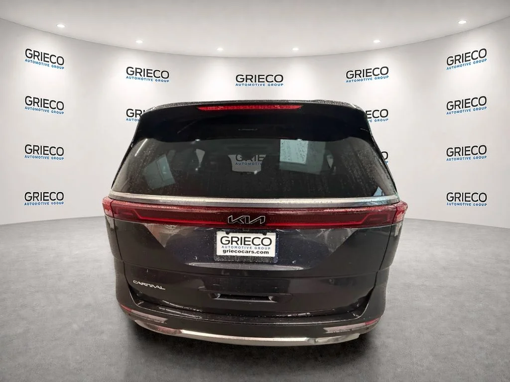 Used 2024 Gray Kia SX Prestige image 6