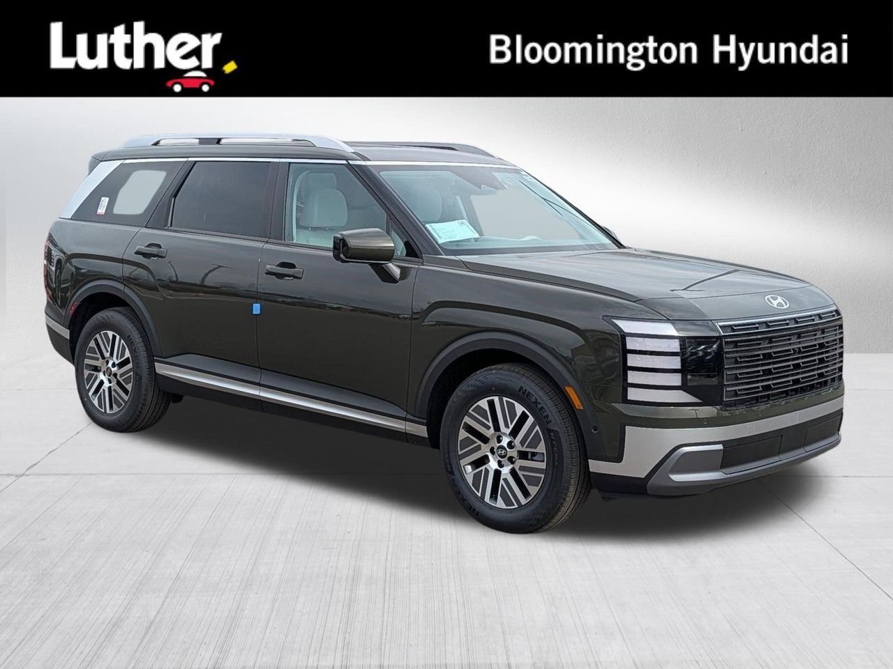 New 2026 Titan Green Hyundai SEL Premium 7P image 1