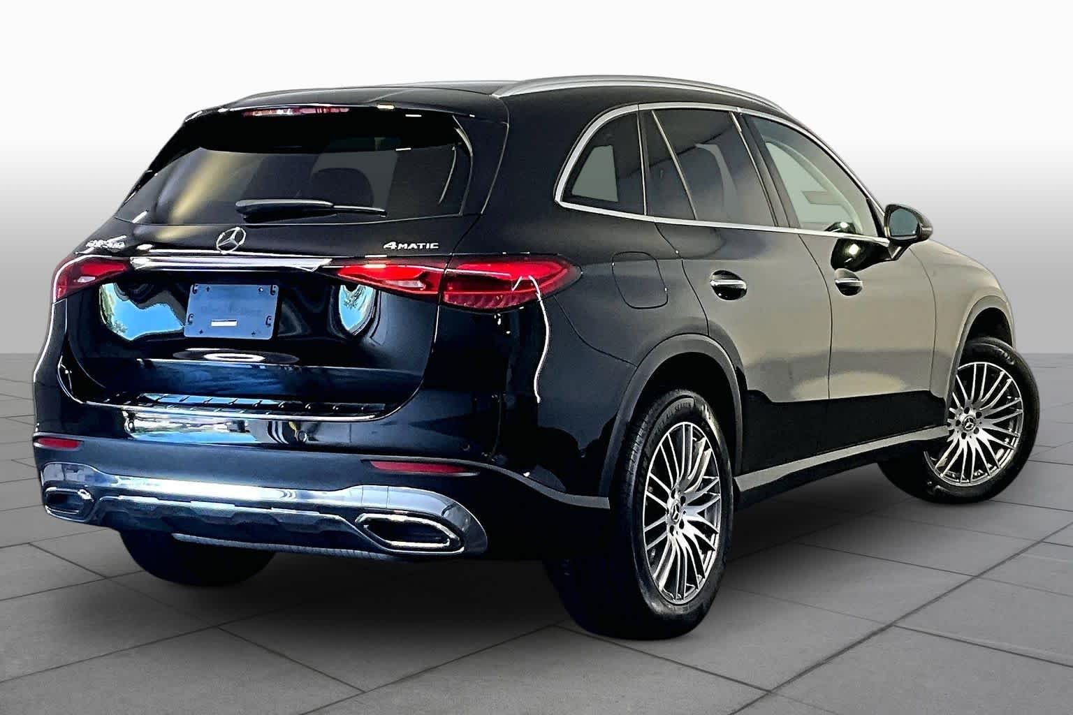 Certified Used 2023 Black Mercedes-Benz GLC 300 image 13