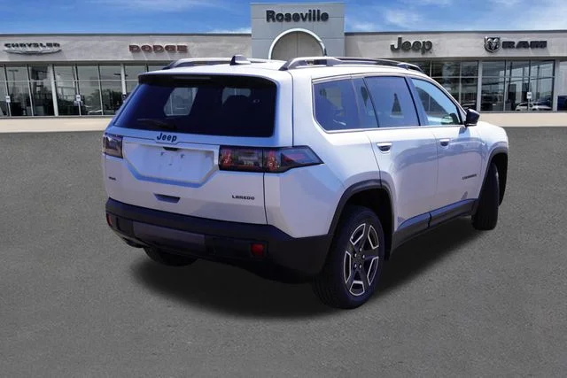 New 2026 Silver Zynith Clear-Coat Exterior Paint Jeep Laredo image 3