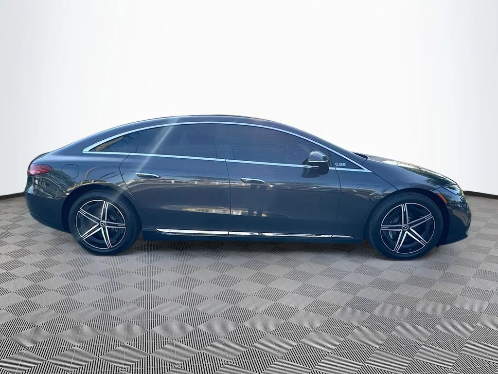 Used 2024 Gray Mercedes-Benz 450 image 5