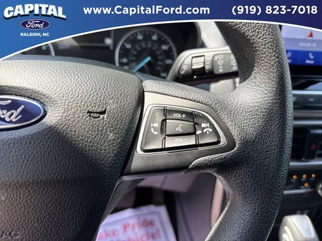 Used 2021  Ford SE image 23