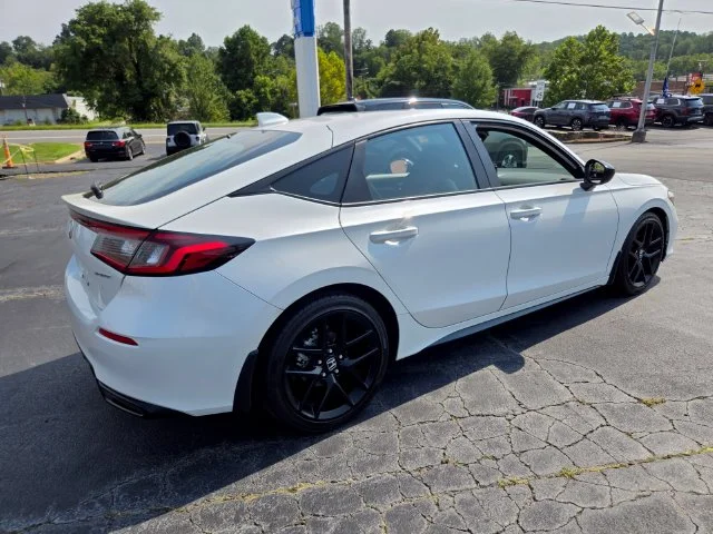Used 2025 White Honda Sport image 8
