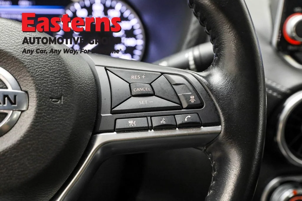 Used 2022 Black Nissan SV image 16