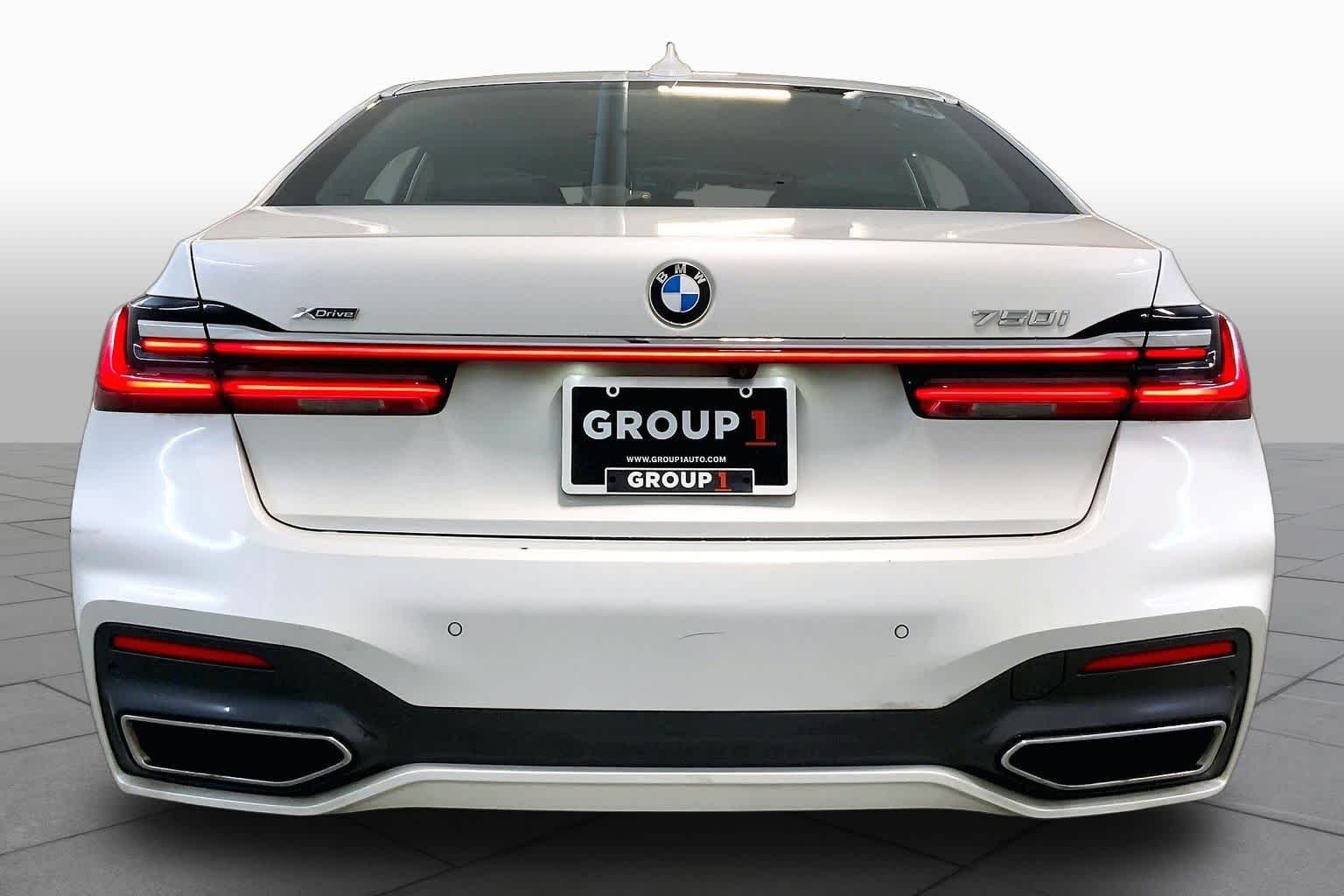 Pre-Owned 2022 BMW 750i 750i XDrive