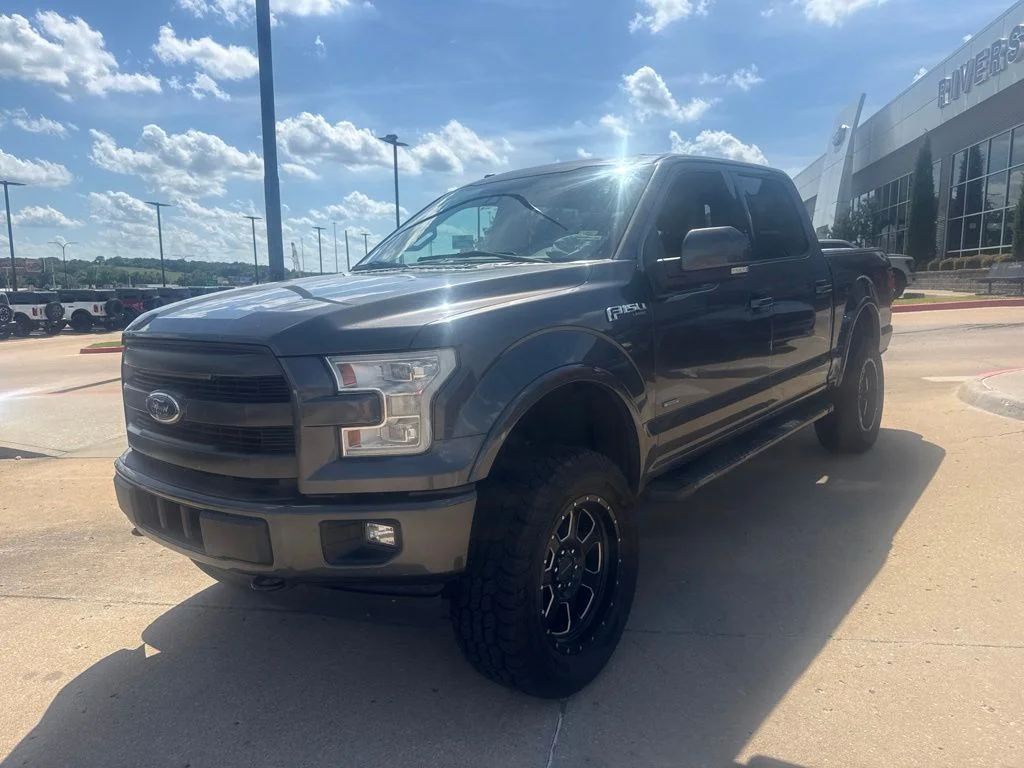 Used 2017 Gray Ford Lariat image 6