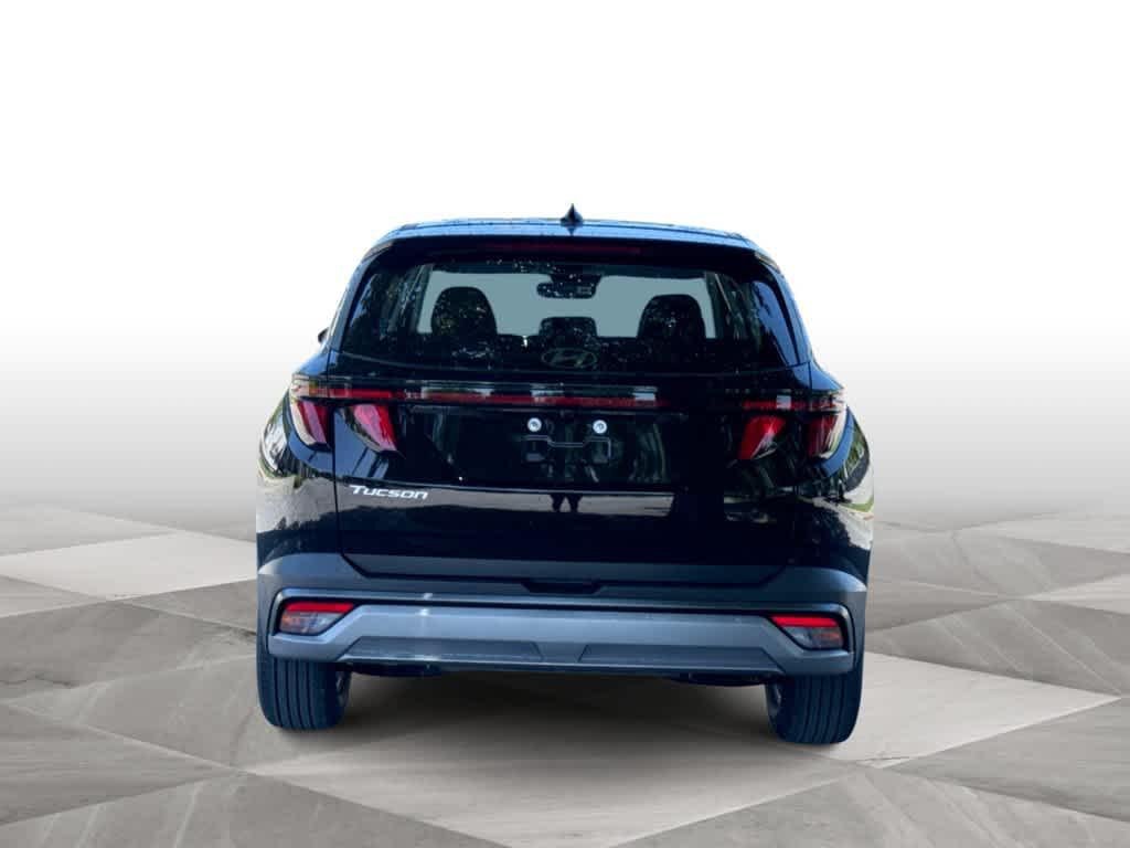 New 2026 Phantom Black Hyundai SE FWD image 7
