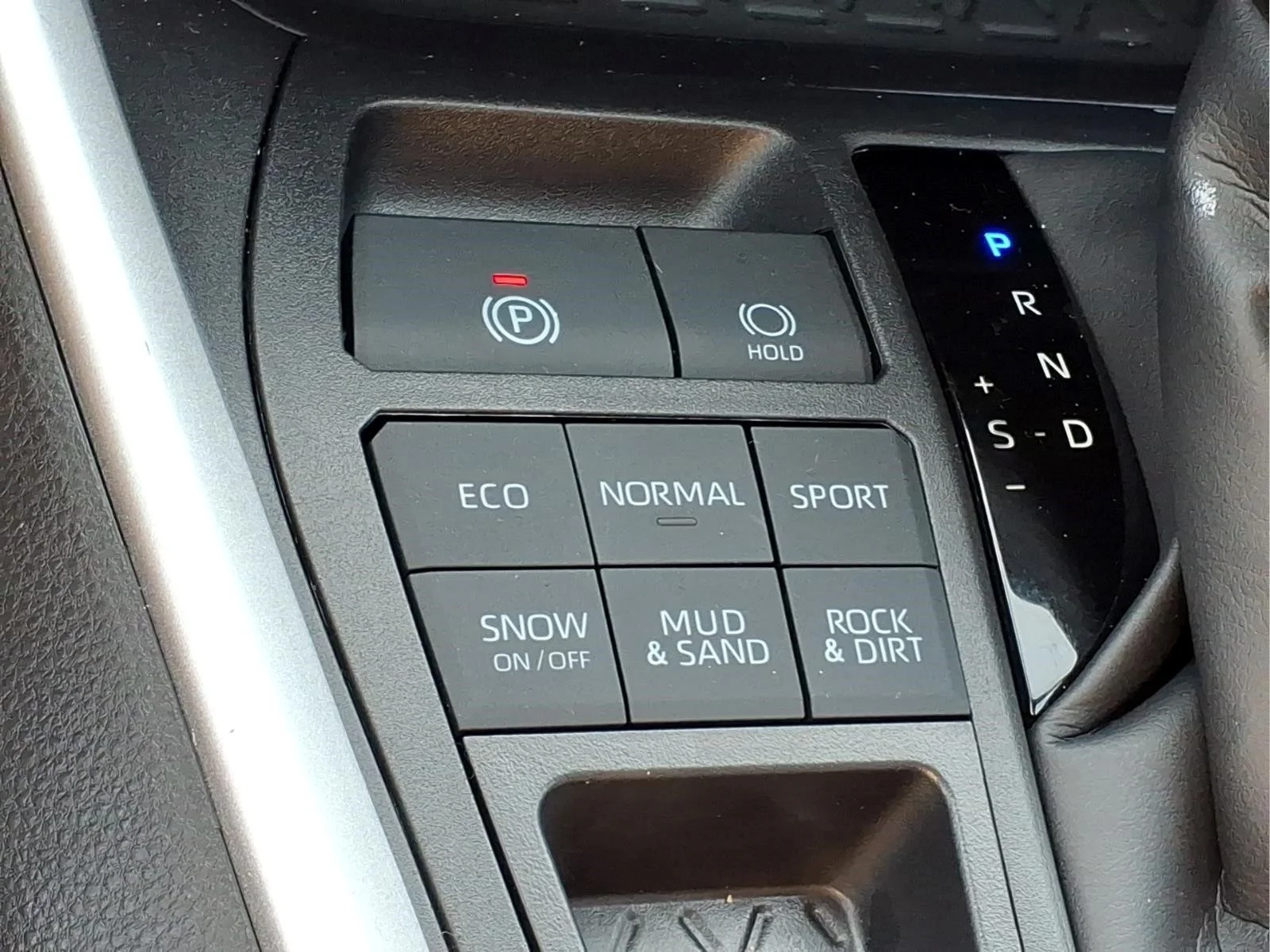 Certified Used 2025 Black Toyota XLE Premium image 17